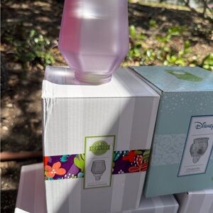 Scentsy Pretty in Purple Warmer